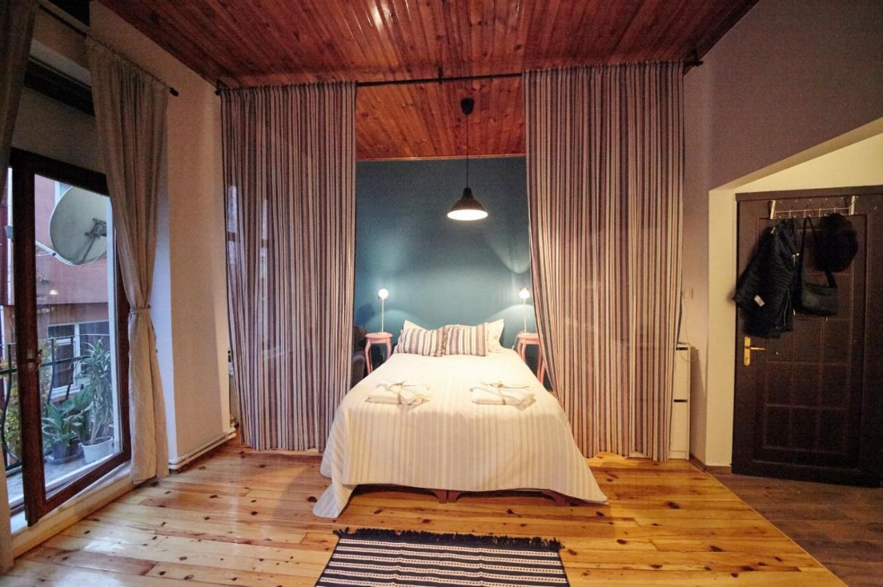 Studio At The Heart Of Taksim Leilighet Istanbul Eksteriør bilde